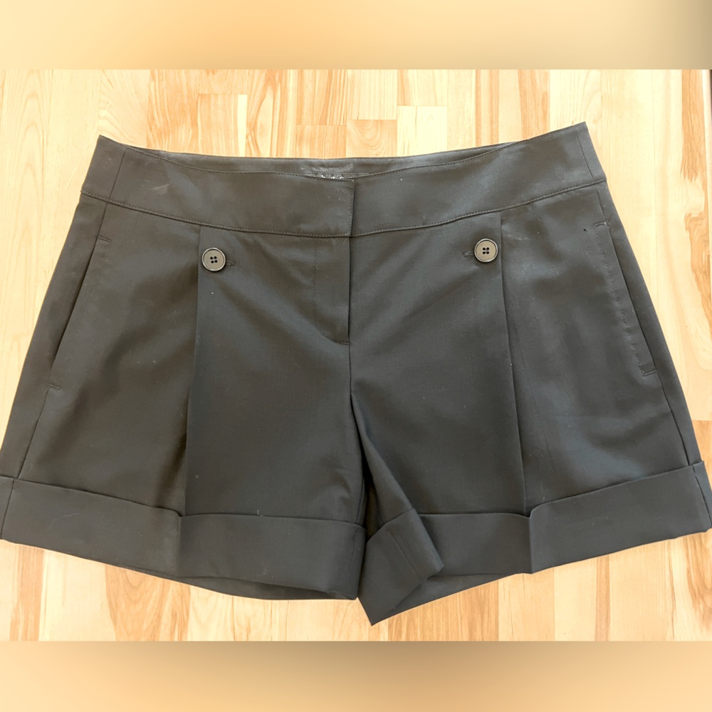 Theory tailored wool shorts